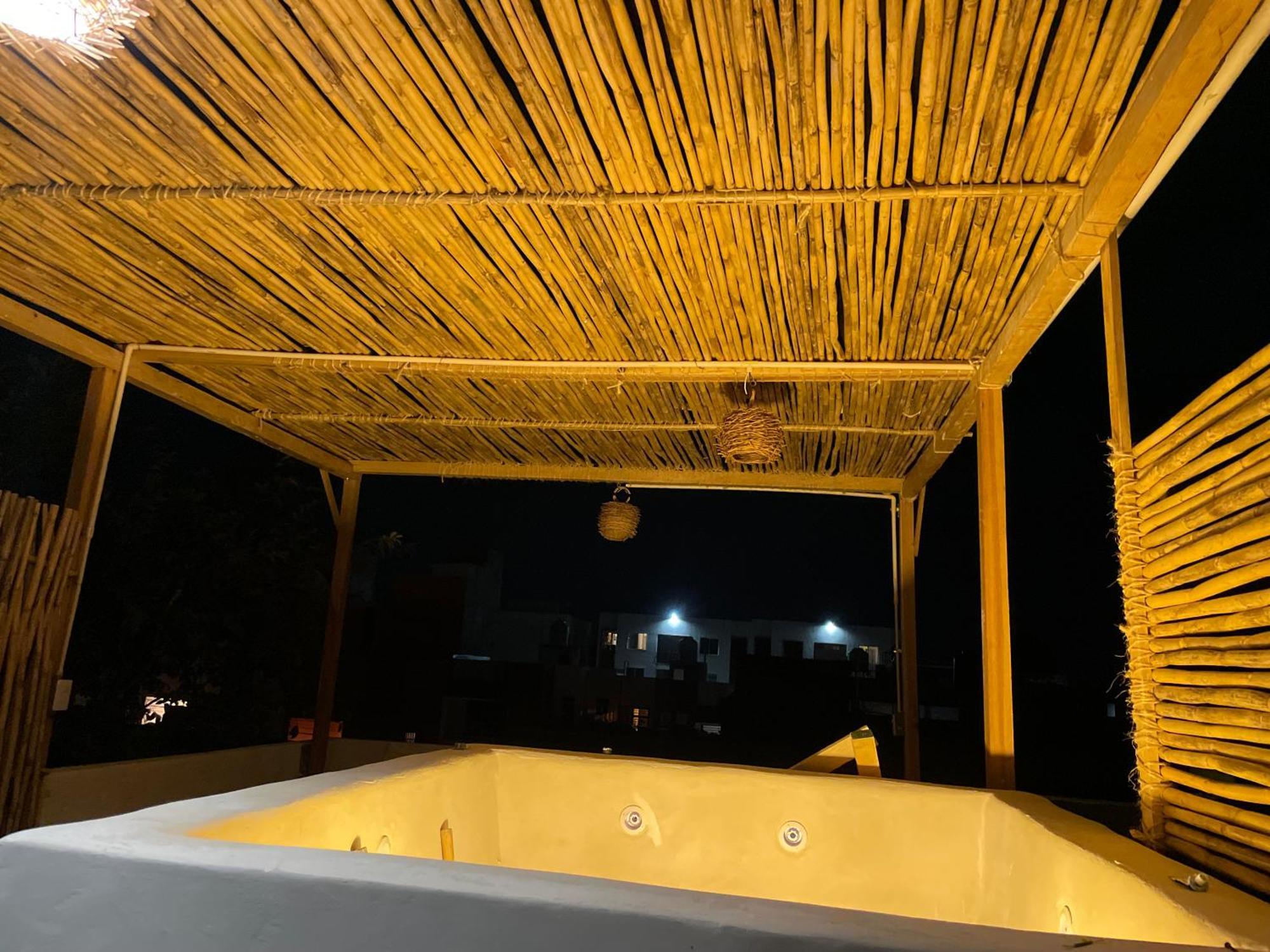 Casa Colibri Oaxaca Con Jacuzzi En Terraza Villa Santa Maria Atzompa Bagian luar foto